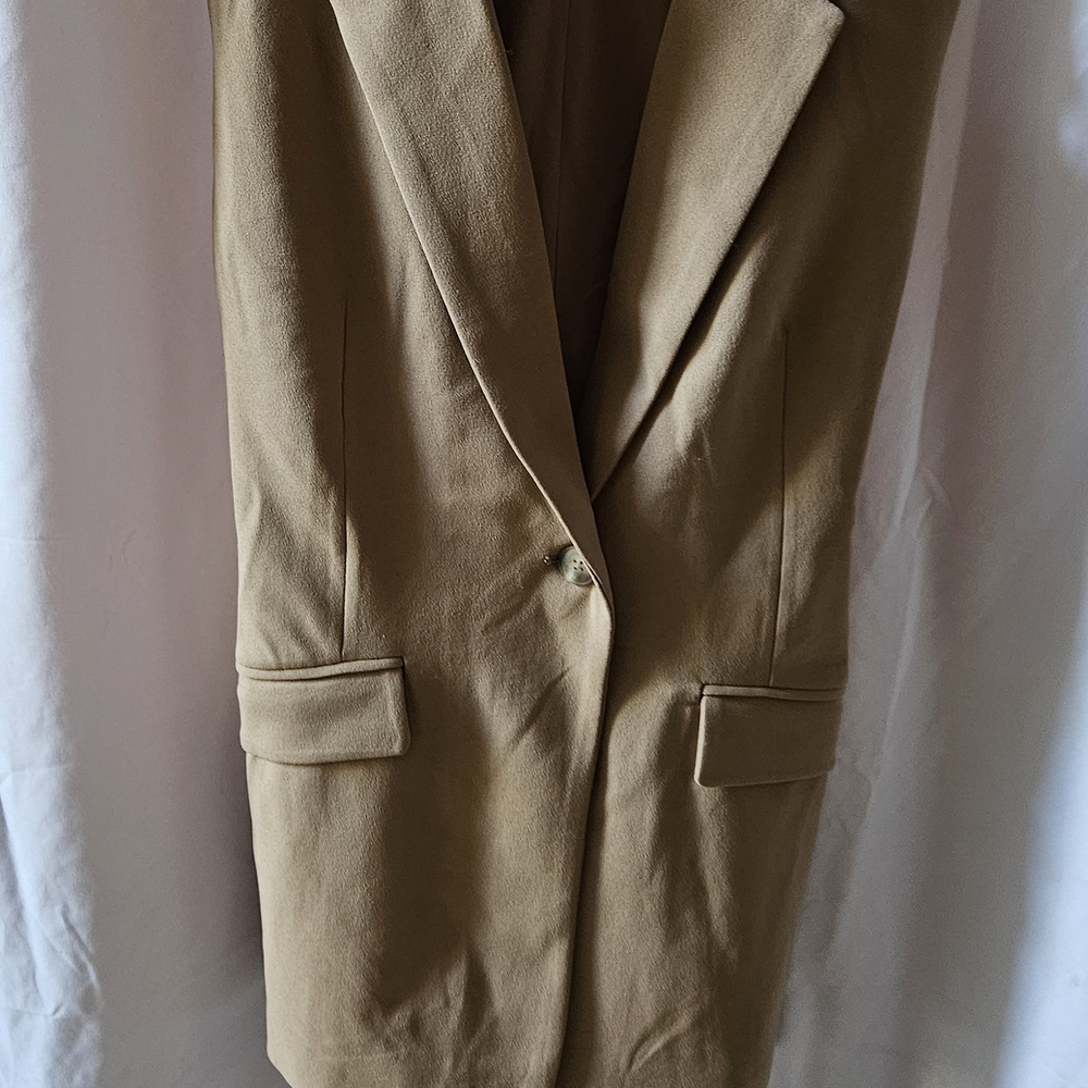 Kate & Mallory Tan Blazer